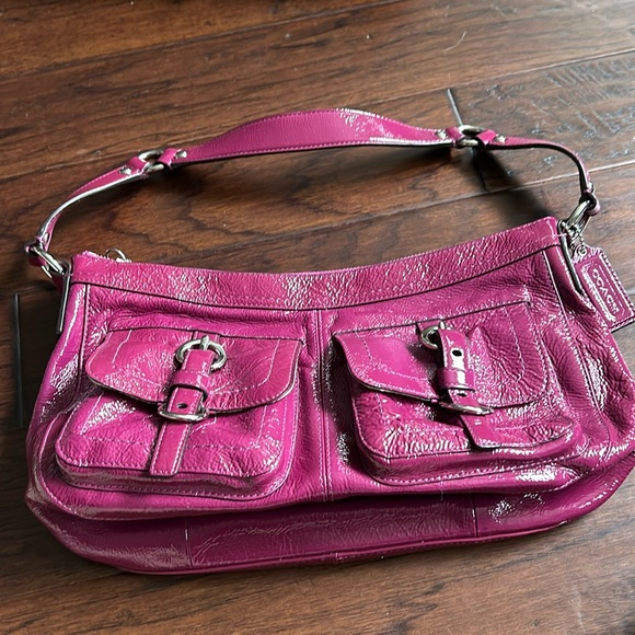 Coach Handbags - Coach bag